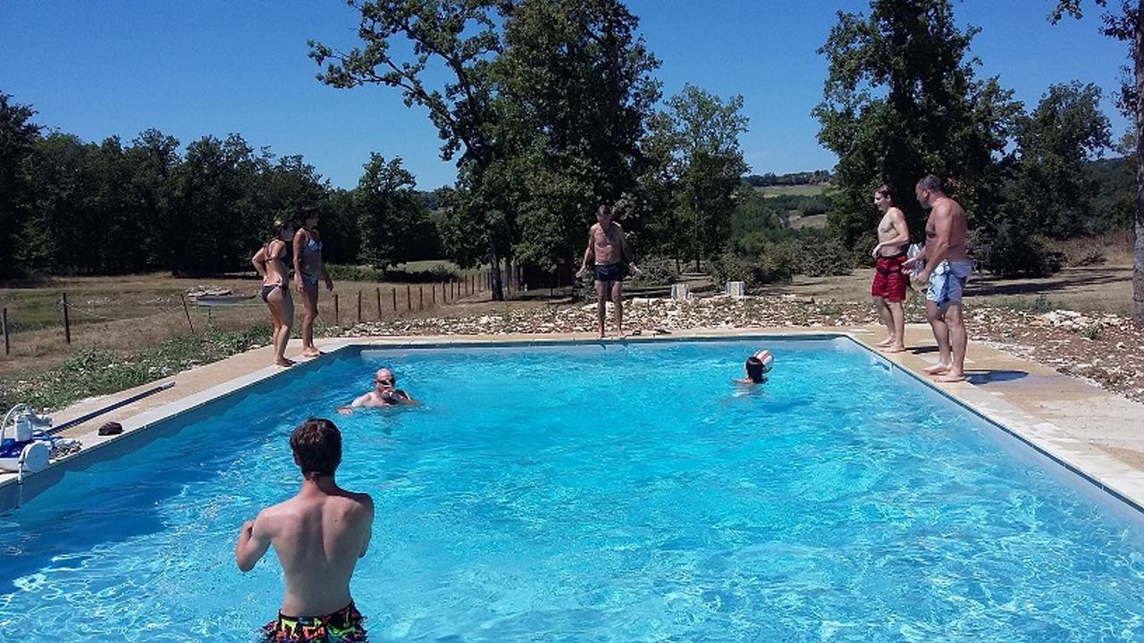 Auberge Le Gabachou Montpezat-de-Quercy Exterior photo